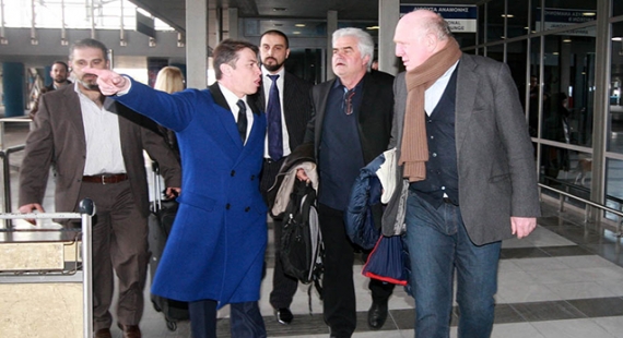 &Eta; &xi;&epsilon;&chi;&omega;&rho;&iota;&sigma;&tau;ή &sigma;&eta;&mu;&alpha;&sigma;ί&alpha; &tau;&eta;&sigmaf; &pi;&alpha;&rho;&omicron;&upsilon;&sigma;ί&alpha;&sigmaf; &tau;&omega;&nu; &Gamma;&epsilon;&rho;&mu;&alpha;&nu;ώ&nu; &sigma;&tau;&eta;&nu; &Theta;&epsilon;&sigma;&sigma;&alpha;&lambda;&omicron;&nu;ί&kappa;&eta;