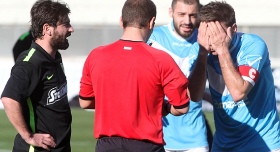 &Epsilon;&nu;&tau;ό&sigmaf; έ&delta;&rho;&alpha;&sigmaf; &alpha;&pi;ώ&lambda;&epsilon;&iota;&alpha; &beta;&alpha;&theta;&mu;ώ&nu; &sigma;&tau;&eta;&nu; &alpha;&gamma;&gamma;&alpha;&rho;&epsilon;ί&alpha;...