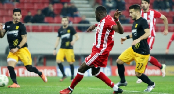 &Alpha;&pi;&omicron;&chi;&alpha;&iota;&rho;έ&tau;&eta;&sigma;&epsilon; &tau;&omicron; &kappa;ύ&pi;&epsilon;&lambda;&lambda;&omicron;